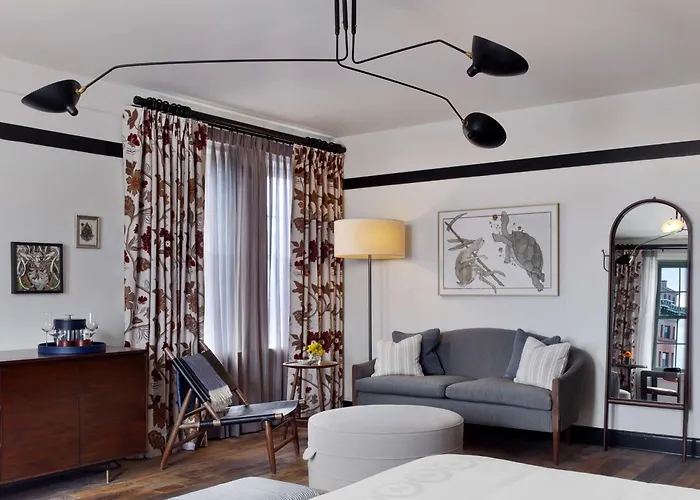 Hotel Revival Baltimore