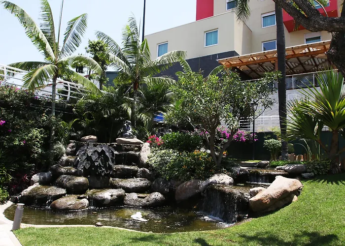 Holiday Inn Express & Suites Cuernavaca By Ihg
