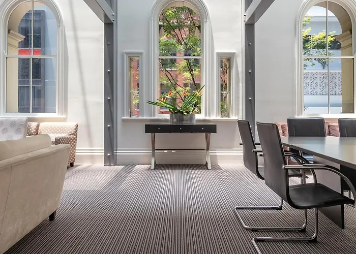Oaks Brisbane On Charlotte Suites