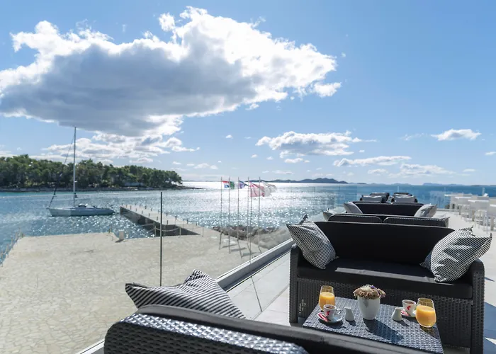 Crvena Luka Resort Weißenburg