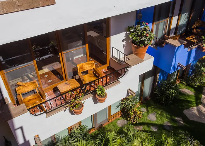 Casa Loteria -Pueblito - Colorful, Family And Relax Experience With Private Parking And Pool