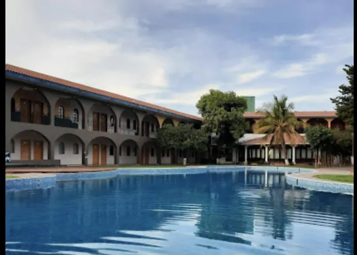 Hotel Camelinas