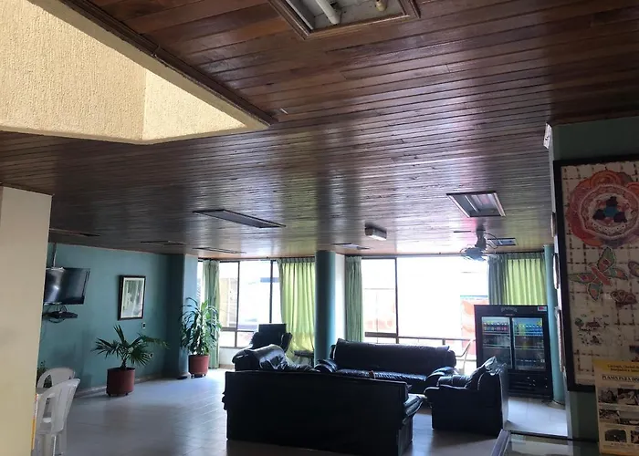 Hotel La Colina