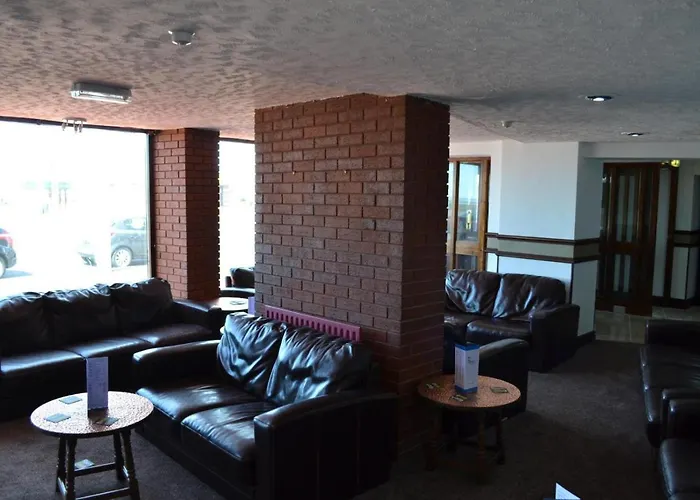 Jini Hotel