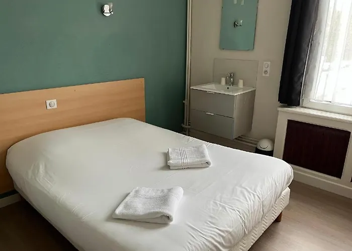 Hotel Aux Bons Amis