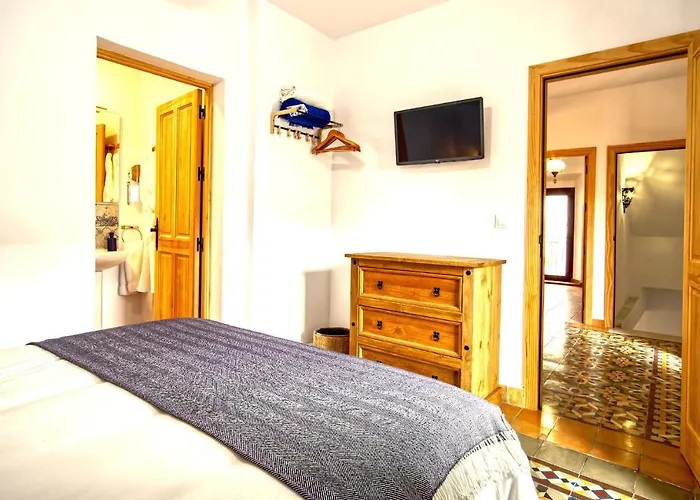 Bed and Breakfast La Vieja Botica Canillas de Aceituno