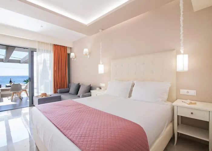 Agios Gordios Beach Resort