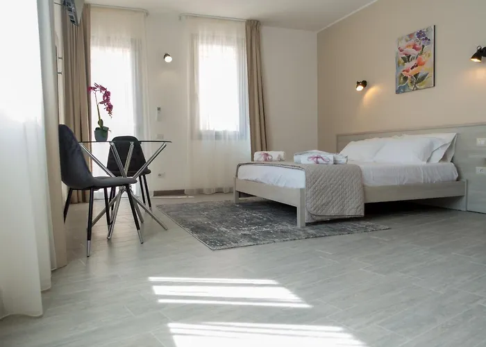 Green Guest House
