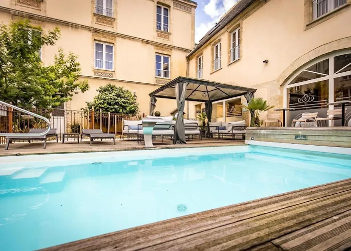 Hôtel De Brunville et La Table du Grand Luxembourg
