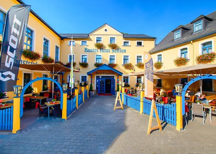 Hotel Erbgericht Buntes Haus