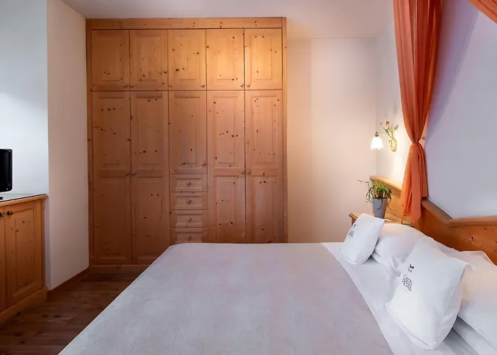 Hotel Castel Pietra Fiera Di Primiero