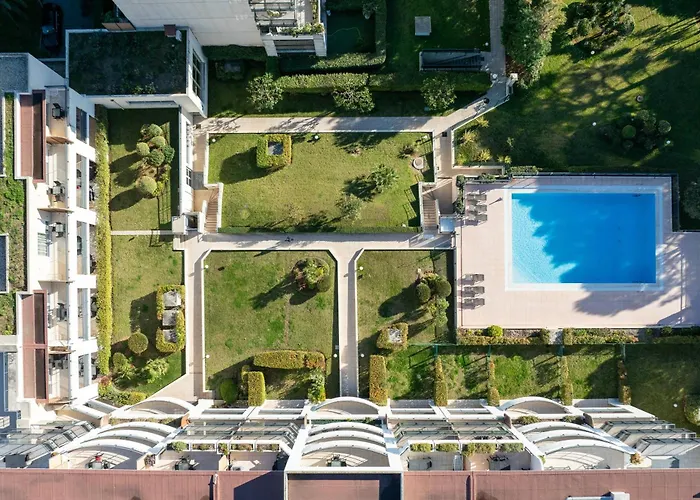 Nemea Appart Hotel Le Lido Cagnes Sur Mer