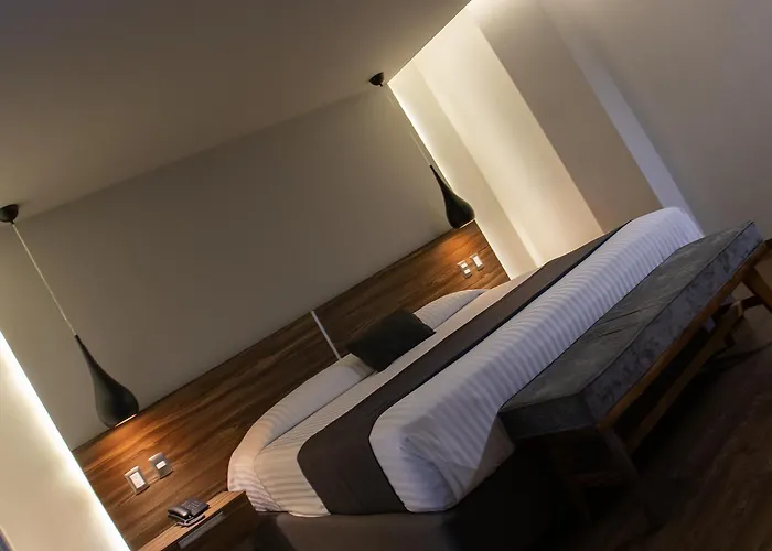 Estanza Hotel&Suites Morelia
