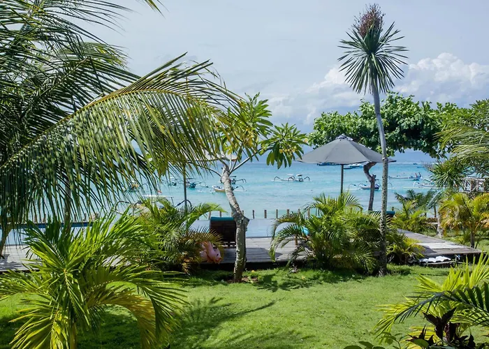 D'Muncuk Huts Lembongan