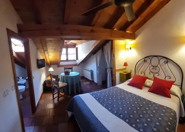 Hotel Rural El Adarve