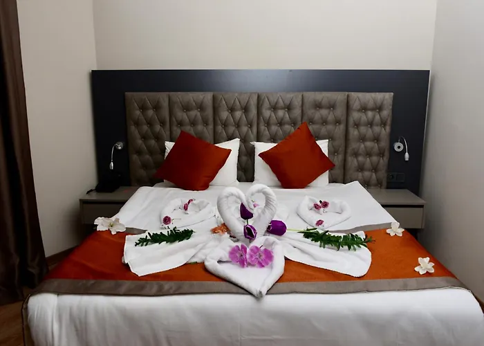 SiDE GOLDEN ROCK HOTEL&SPA