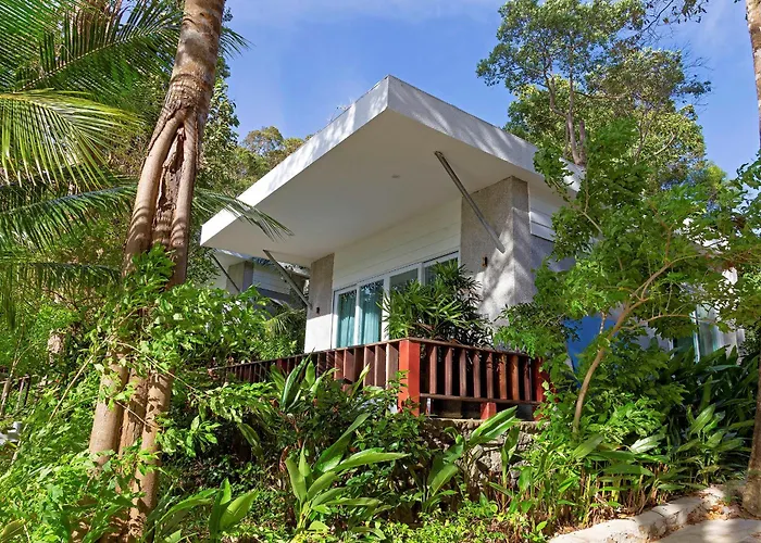 Pearl Beach Resort&Spa Koh Rong Sanloem