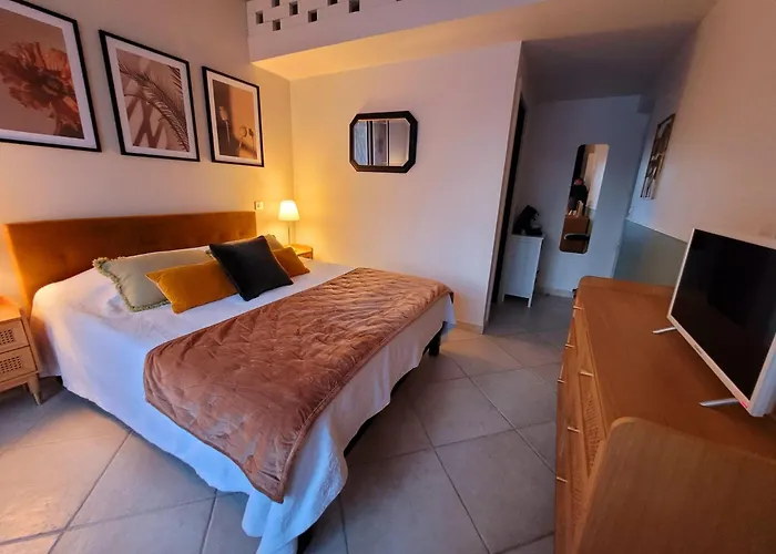 Bed and Breakfast La Cigalette à Peypin