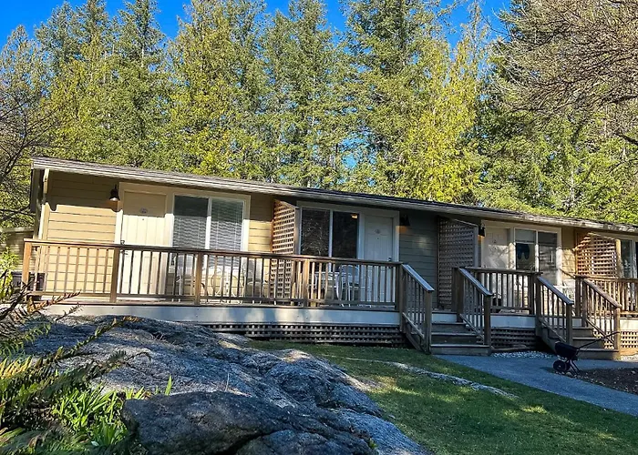 Stonewater Motel