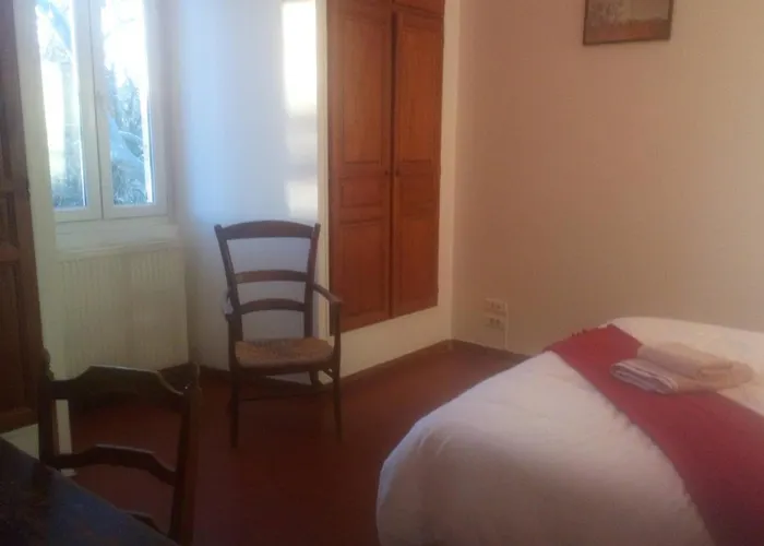 Chambres d'Hôtes et Suite, Domaine Les Peupliers, Lagnes