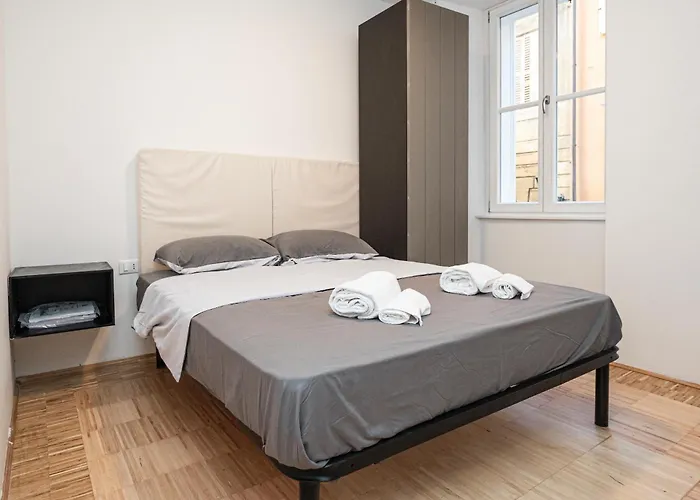Stay Apartments Venezian