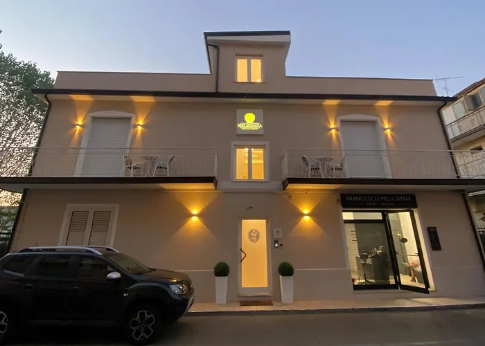 Meligrana Central Rooms Tropea