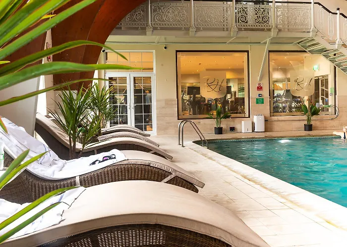 Rowton Hall Hotel And Spa Chester