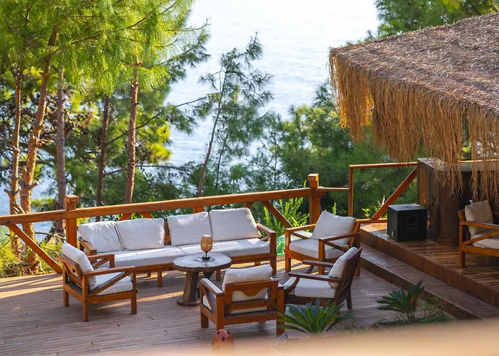 La Boheme Kabak Adults Only