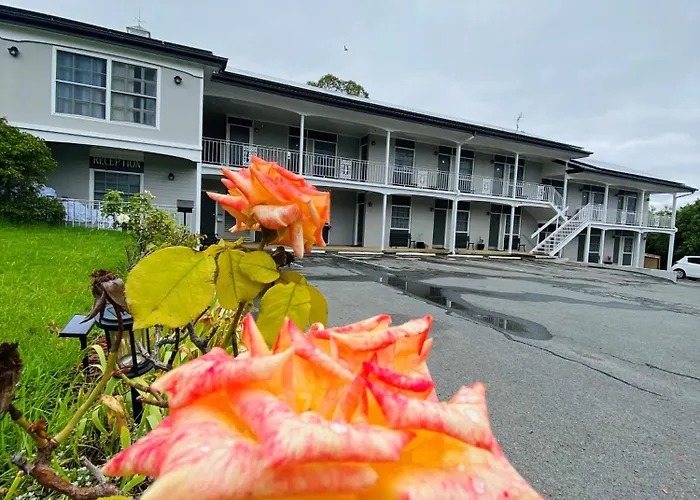 Colonial Lodge Motor Inn