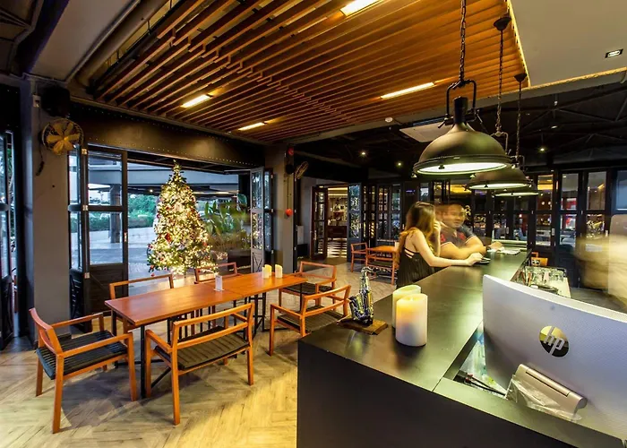 Loft Mania Boutique Hotel