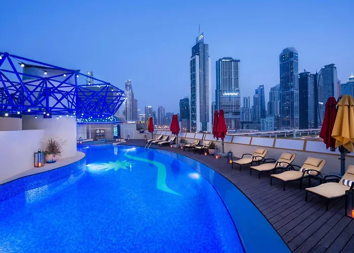 Leva Hotel And Suites, Opposite Downtown