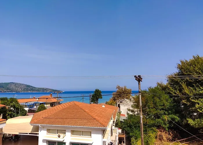 Celeste Deluxe Apartments Skala Potamia 