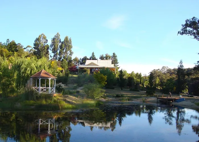 Blue Cliffs Retreat