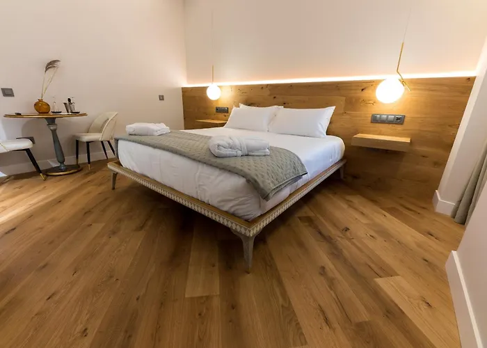 Hotel Infinitvm Siguenza