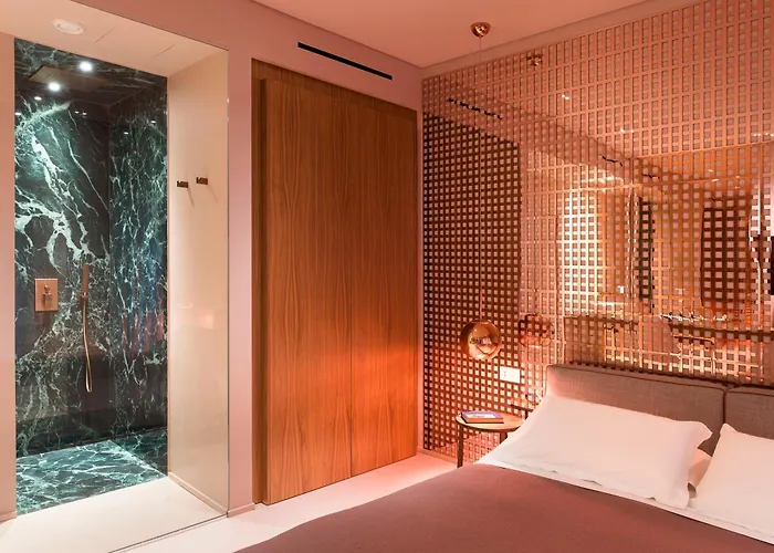 Infinity Suites