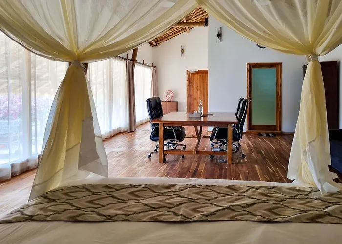 Komodo Resort Sebayur
