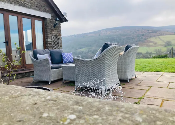 The Celyn Bed & Breakfast Pont Newydd