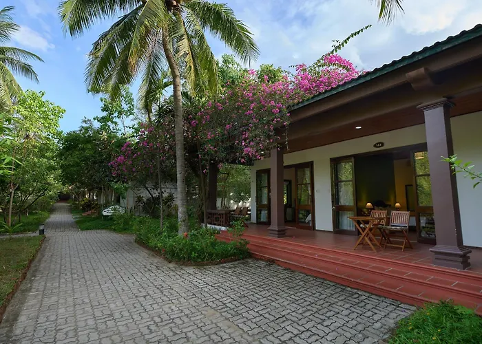 Lang Co Beach Resort