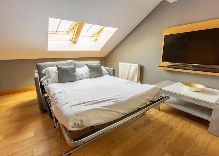 Mono Suites Old Town