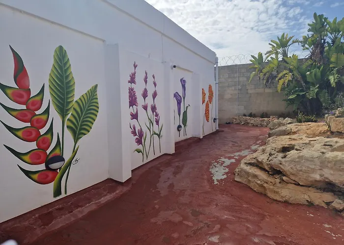 Cresta Beach Studios San Giuliano