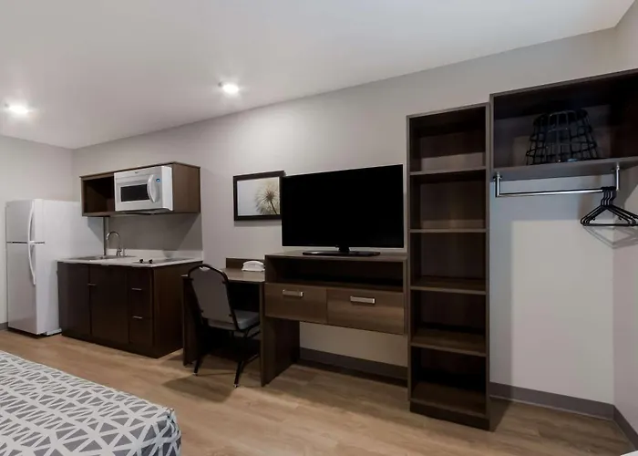 Woodspring Suites Chandler Airport