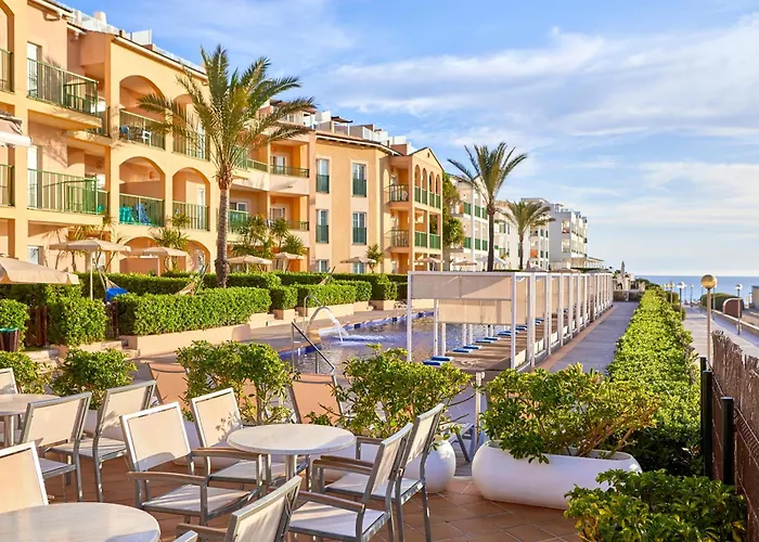 Aparthotel Zafiro Cala Mesquida