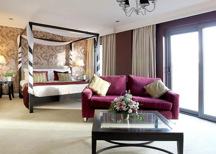 The Parkview Hotel