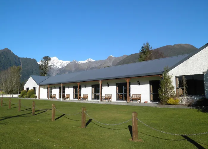 Mt Cook View - Fox Glacier