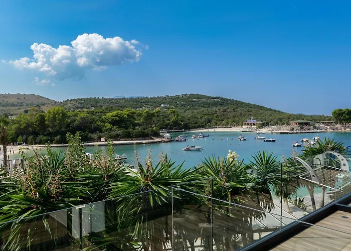 Hotel Denoel Ksamil