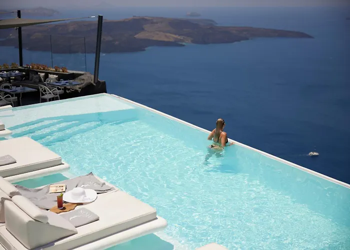 Dana Villas & Infinity Suites Firostefani