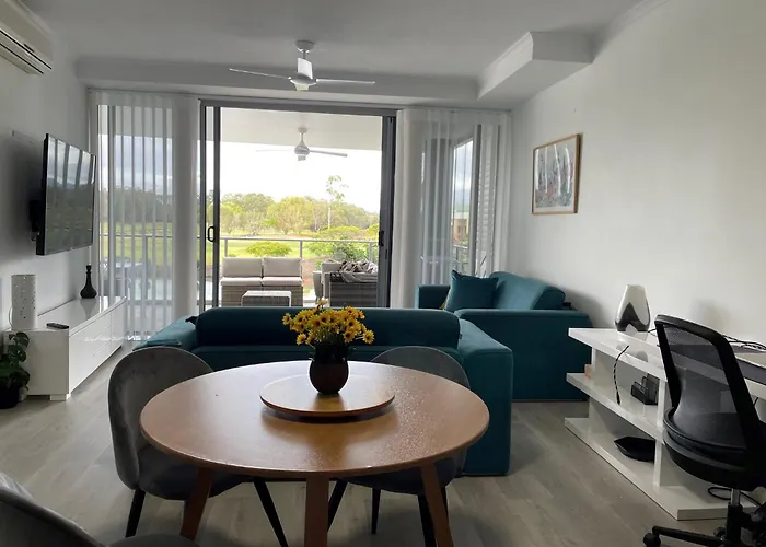 Signature Waterfront Apartments