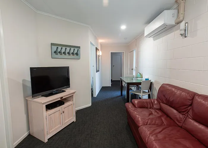 Lake Breeze Motel Taupo