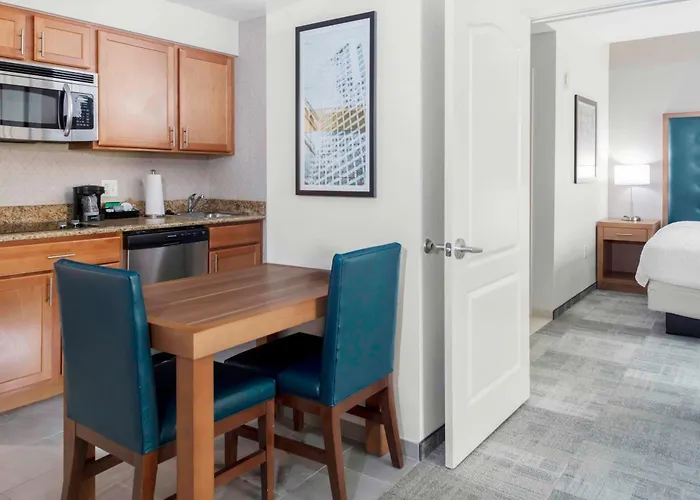 Homewood Suites By Hilton St. Louis - Galleria