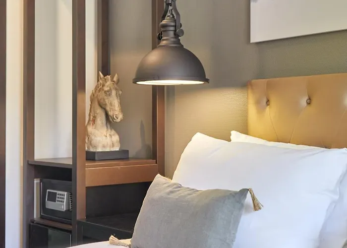 Hotel Cortes Rambla